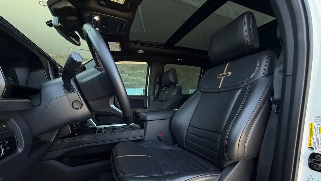 2024 Ford F-250 Super Duty Platinum