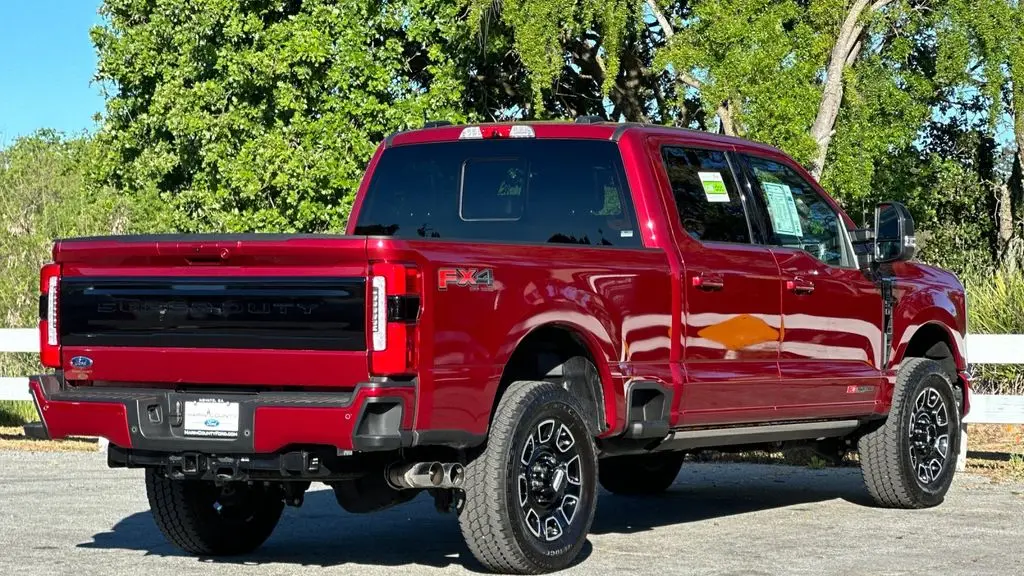 2025 Ford F-250 Super Duty XLT