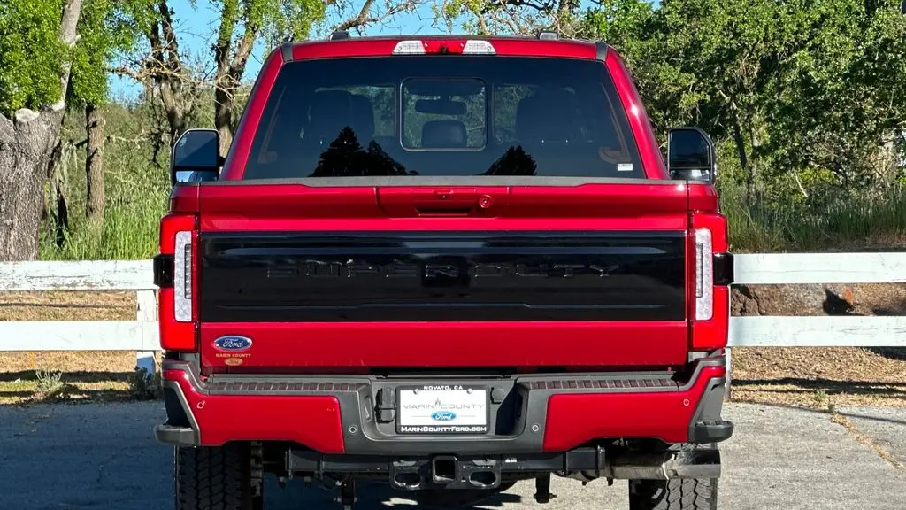2025 Ford F-250 Super Duty XLT