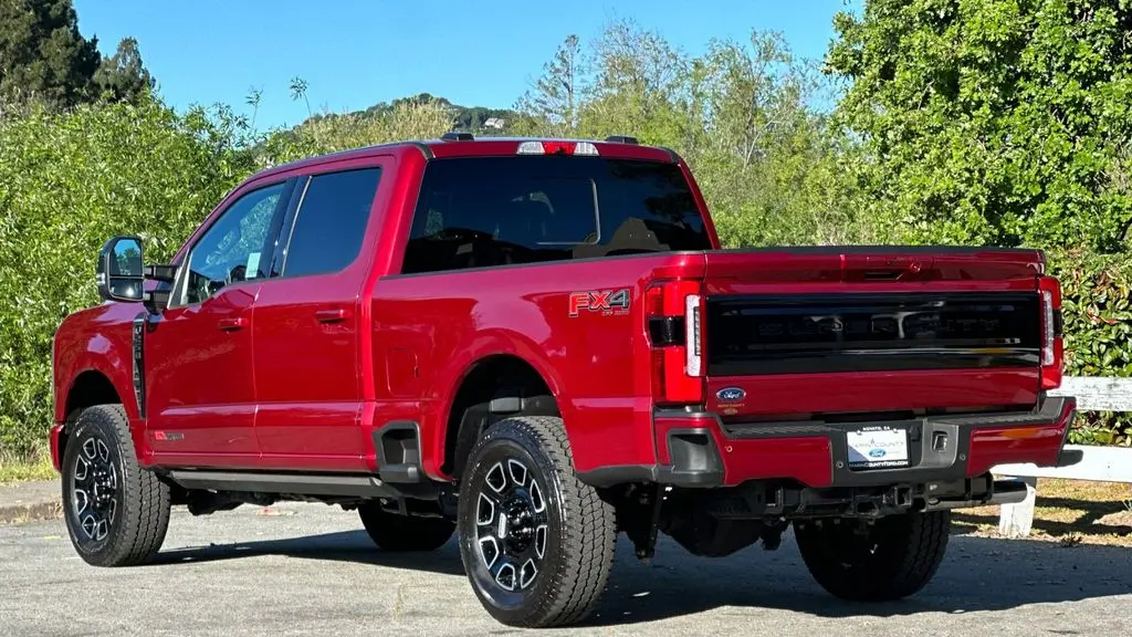 2025 Ford F-250 Super Duty XLT