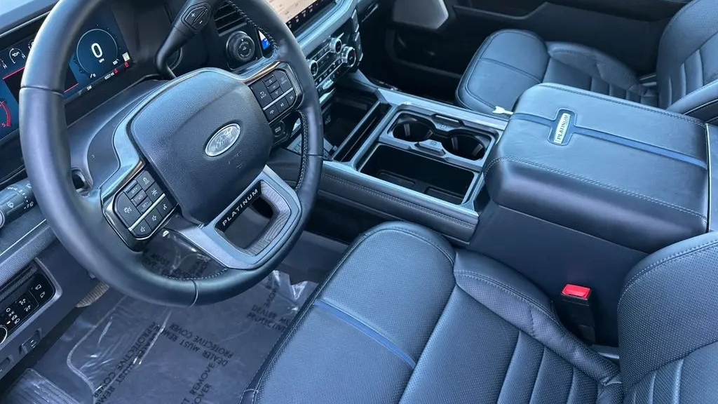 2025 Ford F-250 Super Duty XLT