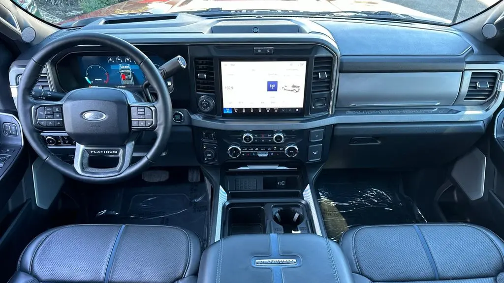 2025 Ford F-250 Super Duty XLT