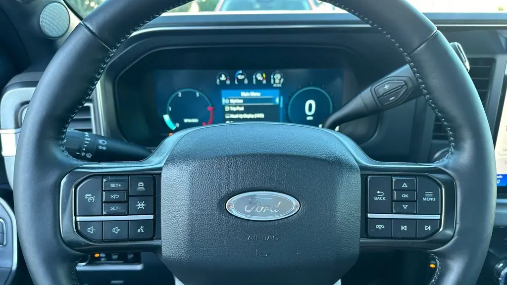 2025 Ford F-250 Super Duty XLT