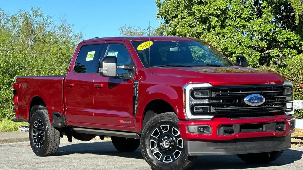 2025 Ford F-250 Super Duty XLT