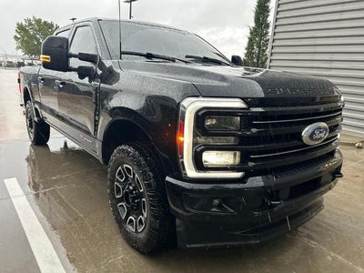 2025 Ford F-250 Super Duty 4X4 Platinum 4DR Crew Cab 8 FT. LB Pickup