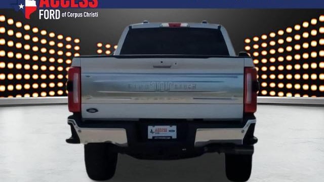2025 Ford F-250 Super Duty XLT