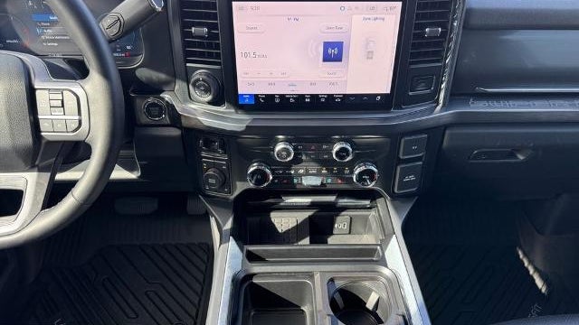 2025 Ford F-250 Super Duty XLT