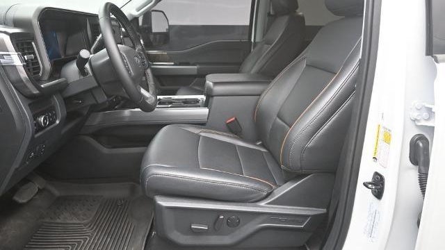 2025 Ford F-250 Super Duty XLT