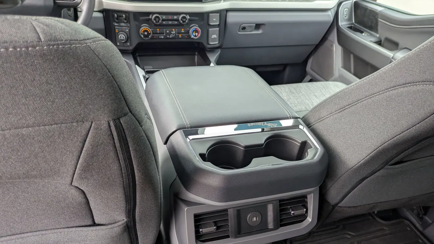 2025 Ford F-250 Super Duty XLT