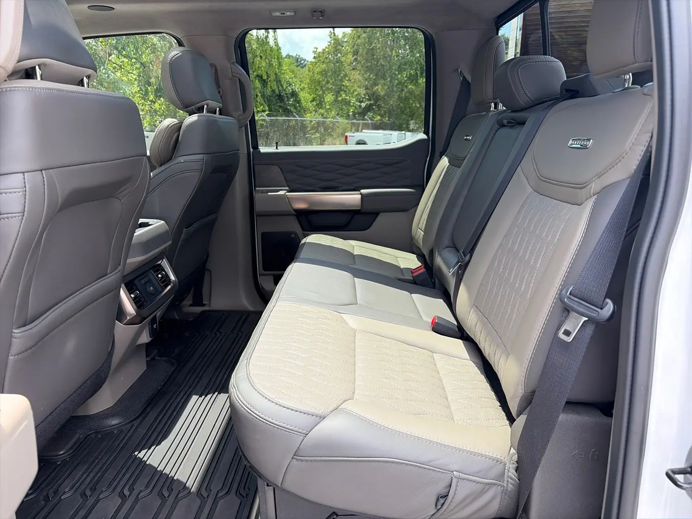 2026 Ford F-250 - $93,772