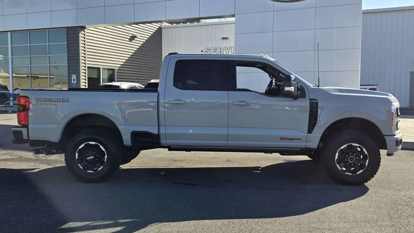 2026 Ford F-250 Super Duty Platinum