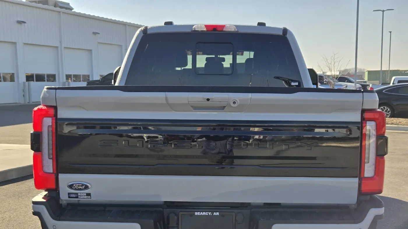 2026 Ford F-250 Super Duty Platinum