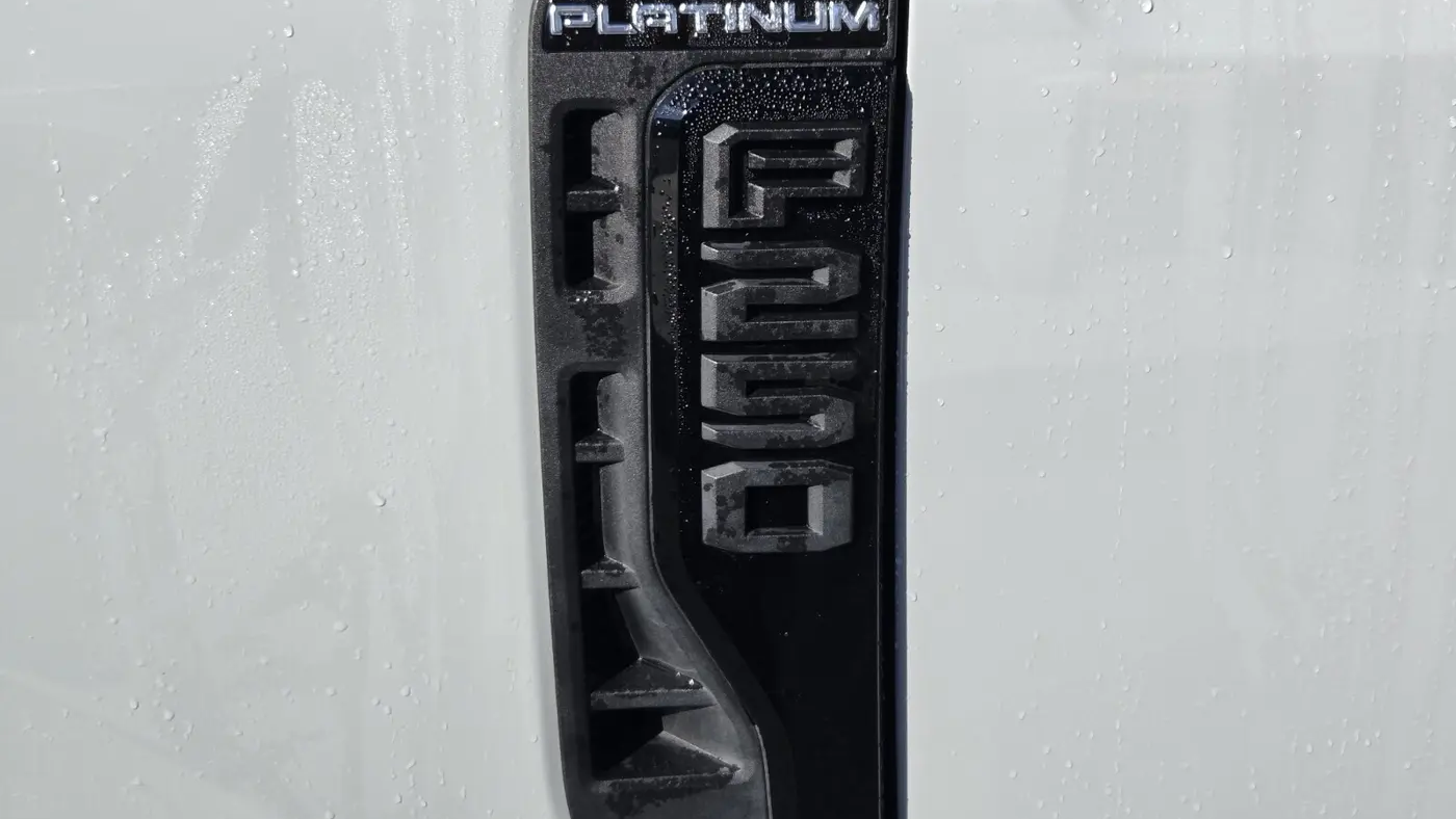 2026 Ford F-250 Super Duty Platinum