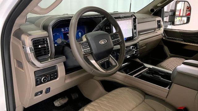 2026 Ford F-250 Super Duty XLT