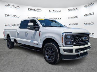 2023 Ford F-250 Super Duty 4X4 Platinum 4DR Crew Cab 8 FT. LB Pickup