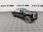 2023 F-250 Super Duty Thumbnail 4