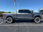 2023 F-250 Super Duty Thumbnail 4