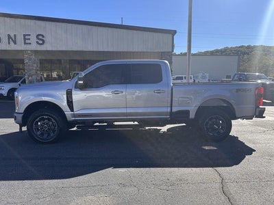 2023 Ford F-250 Super Duty 4X4 Lariat 4DR Crew Cab 6.8 FT. SB Pickup