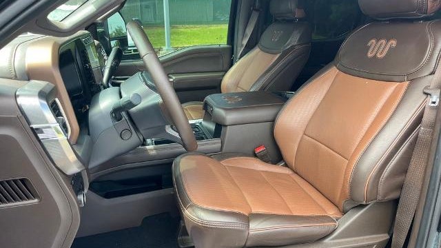 2024 Ford F-250 Super Duty Platinum