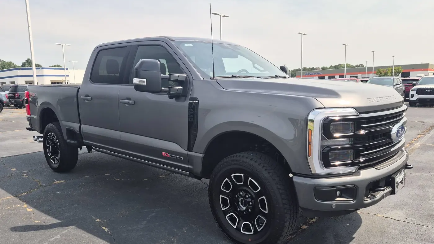 2026 Ford F-250 Super Duty XLT