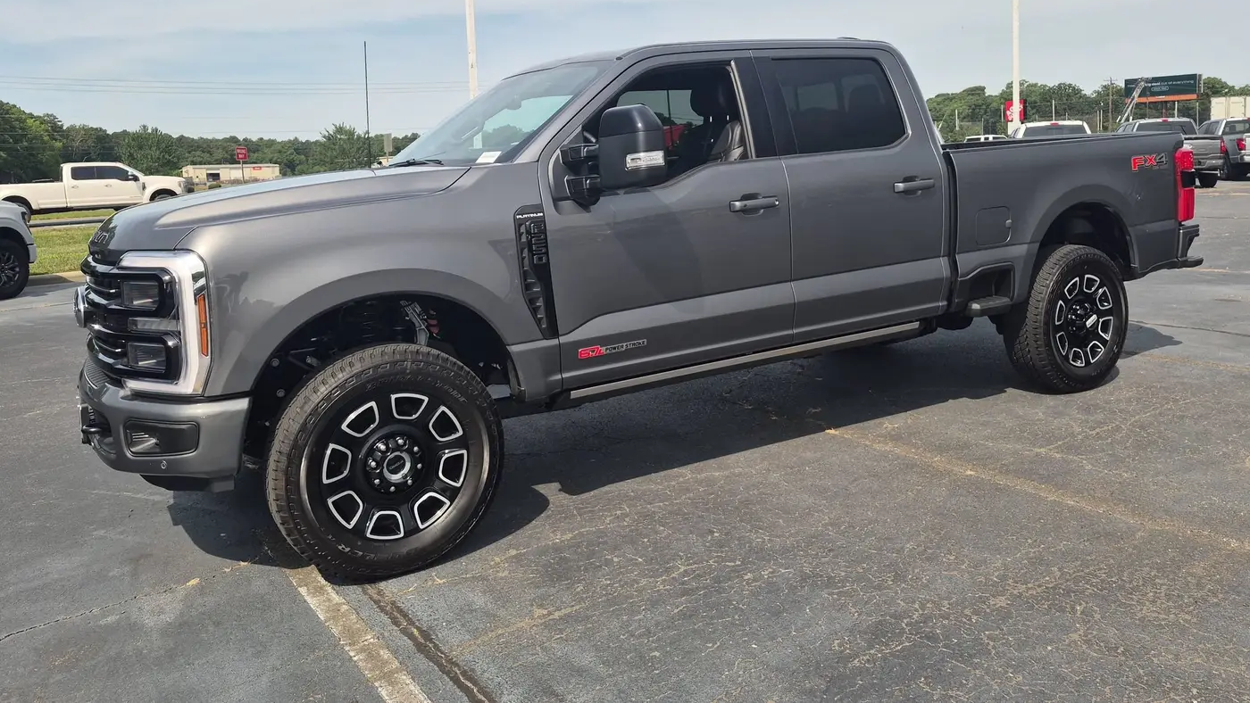 2026 Ford F-250 Super Duty XLT