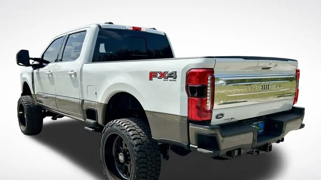 2026 Ford F-250 Super Duty Lariat
