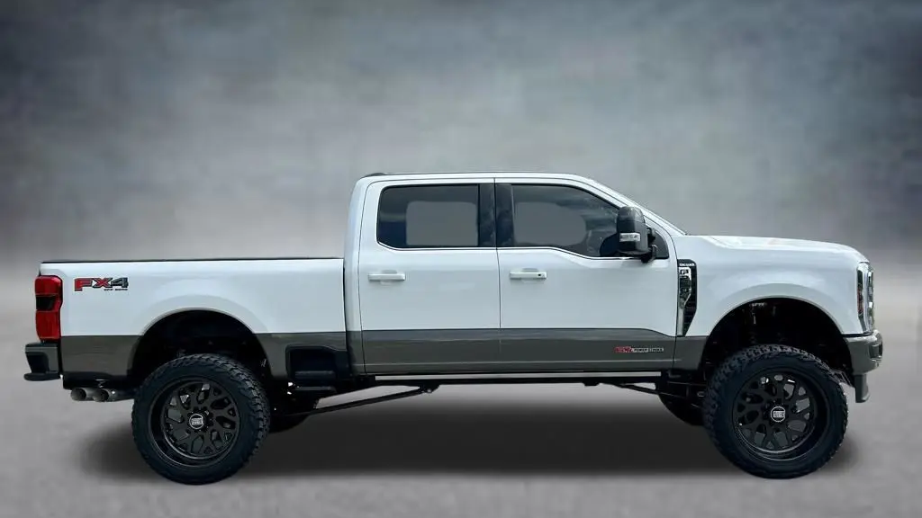 2026 Ford F-250 Super Duty XLT