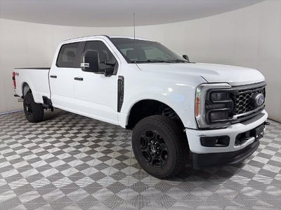 2023 Ford F-250 Super Duty 4X4 XL 4DR Crew Cab 6.8 FT. SB Pickup