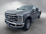 2024 F-250 Super Duty Thumbnail 16
