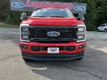 2025 F-250 Super Duty Thumbnail 2