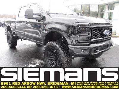 2023 Ford F-250 Super Duty 4X4 XL 4DR Crew Cab 8 FT. LB Pickup
