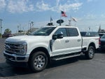 2024 F-250 Super Duty Thumbnail 2