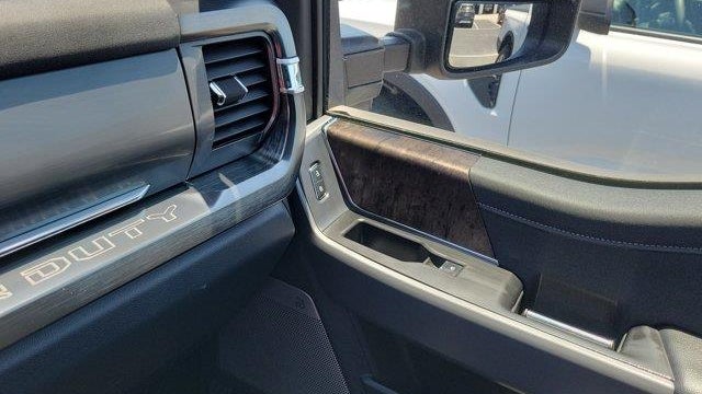 2024 Ford F-250 Super Duty XLT