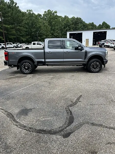 2025 Ford F-250 - $73,998