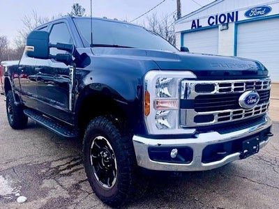 2025 Ford F-250 Super Duty 4X4 XLT 4DR Crew Cab 6.8 FT. SB Pickup