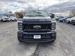 2023 F-250 Super Duty Thumbnail 2