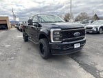 2023 F-250 Super Duty Thumbnail 3