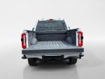 2023 F-250 Super Duty Thumbnail 6