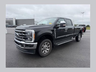 2023 Ford F-250 Super Duty 4X4 Lariat 4DR Crew Cab 6.8 FT. SB Pickup