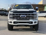 2023 F-250 Super Duty Thumbnail 2