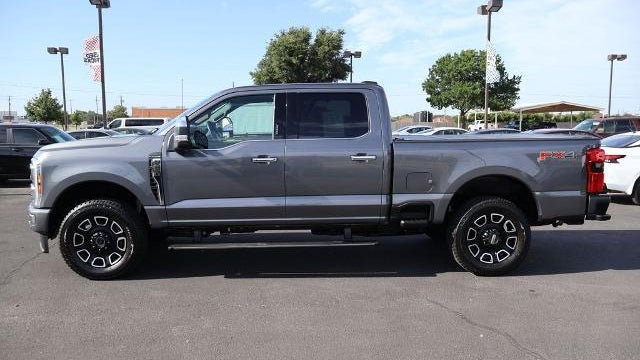 2024 Ford F-250 Super Duty XLT