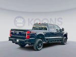 2024 F-250 Super Duty Thumbnail 5