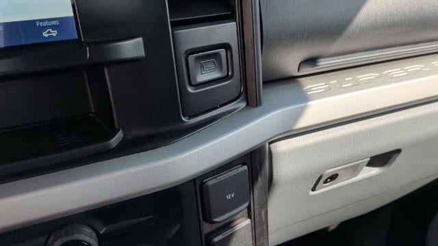 2025 Ford F-250 Super Duty Platinum