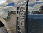 2023 F-250 Super Duty Thumbnail 5