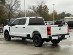 2023 F-250 Super Duty Thumbnail 4