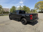 2024 F-250 Super Duty Thumbnail 4