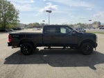 2024 F-250 Super Duty Thumbnail 8