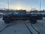 2023 F-250 Super Duty Thumbnail 4