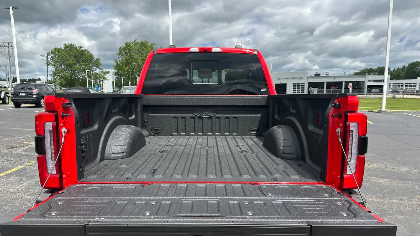 2024 Ford F-250 Super Duty XLT