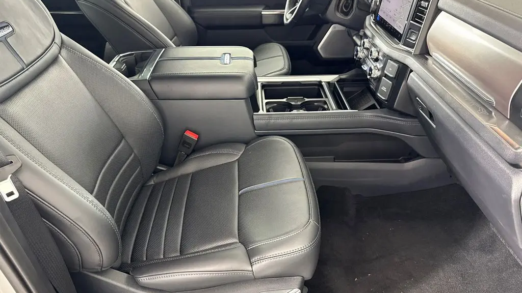 2026 Ford F-250 Super Duty Platinum